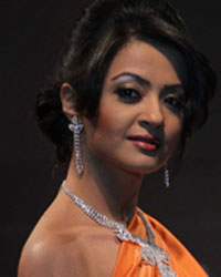 Surveen Chawla